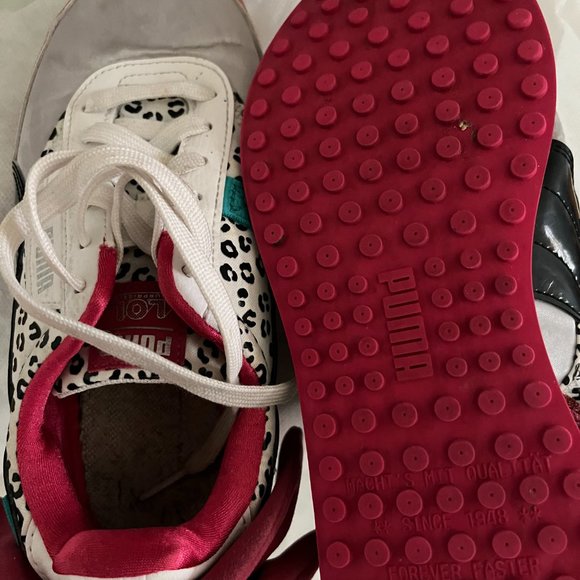 EUC PUMA x L.O.L. SURPRISE! Future Rider Diva Sneakers JR (4C)-$25 for 2 - Picture 6 of 8